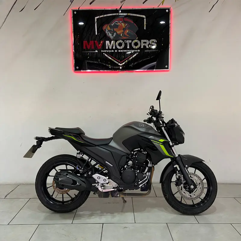 Yamaha Fazer FZ25 Flex