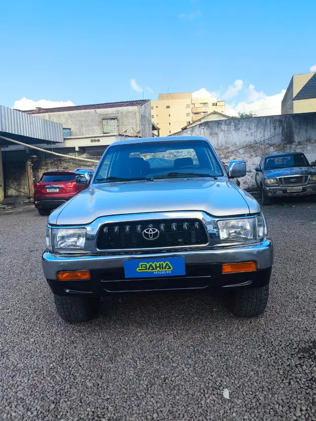 Carro Toyota Hilux Cabine Dupla 2001 Hilux SR5 4x4 2.8 (cab. dupla)