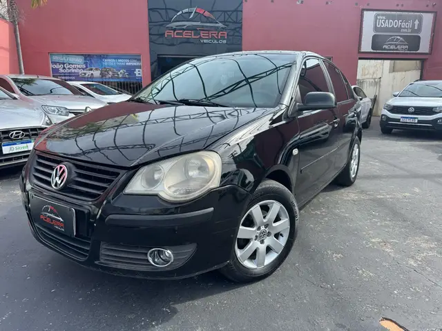 Carro Volkswagen Polo Sedan 2008 1.6 8V (Flex)