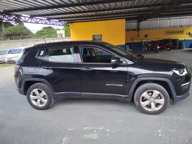 Carro Jeep Compass 2018 2.0 Sport 4WD (Aut) (Flex)