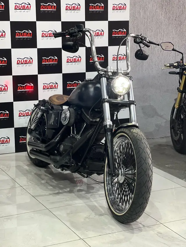 Carro Harley-Davidson Street Glide 2016 SPECIAL FLHXS