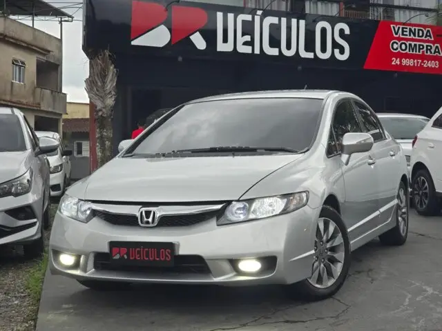 Carro Honda Civic 2011 New  LXL SE 1.8 i-VTEC (Flex)