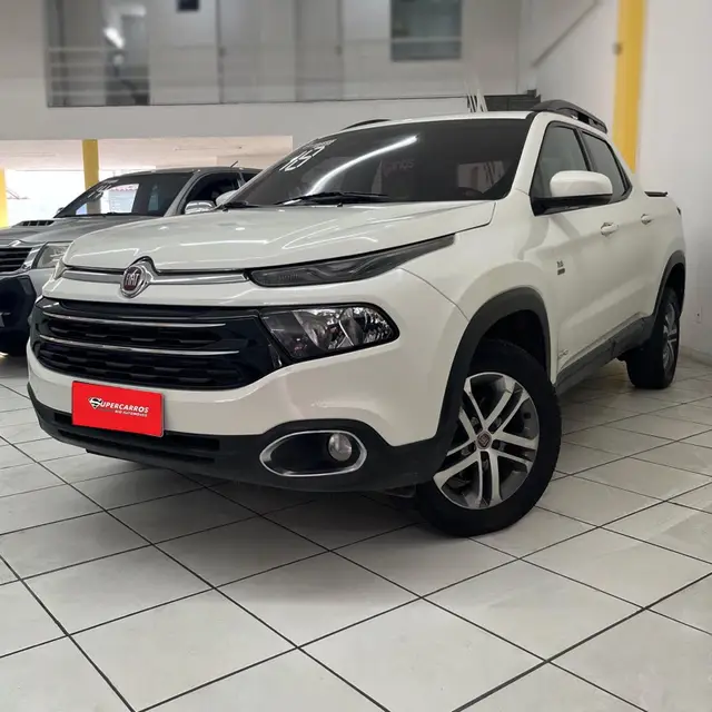 Carro Fiat Toro 2018 Freedom 2.4 TigerShark AT9 (Flex)