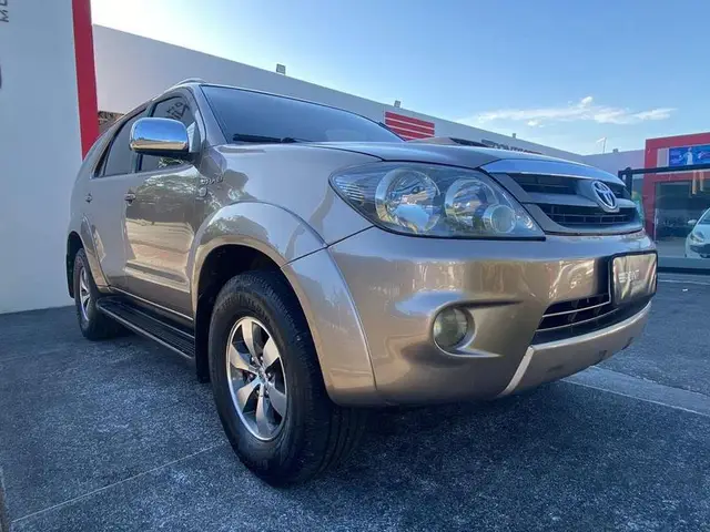 Carro Toyota Hilux SW4 2007 SRV 4x4 3.0 Turbo  (aut)