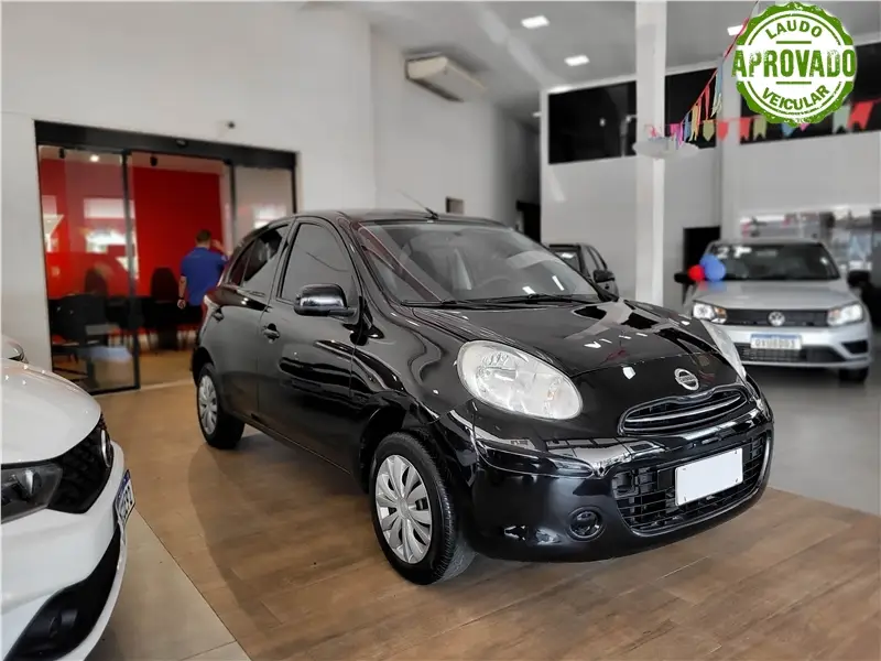 Nissan March 1.0 16V (Flex)