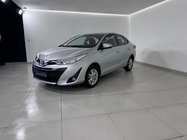 Carro Toyota Yaris 2019 1.3 XL CVT (Flex)