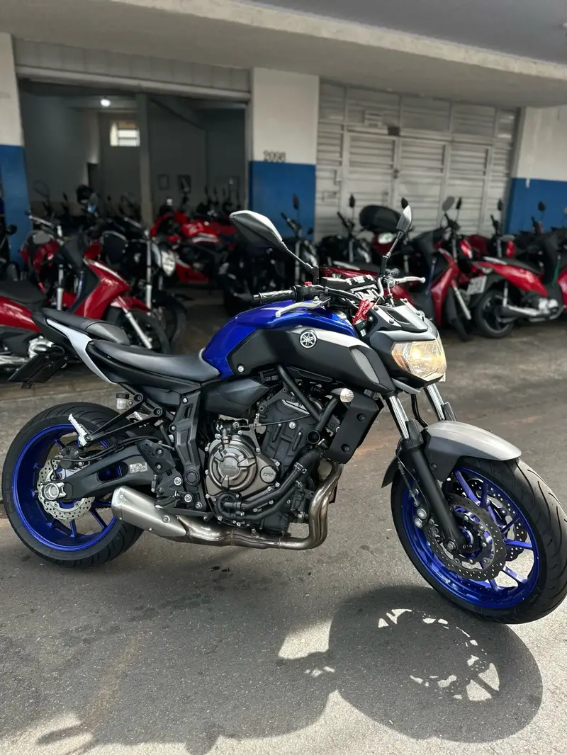 Yamaha (ABS)
