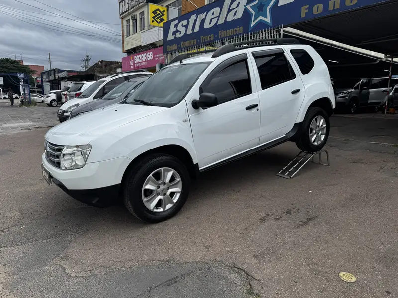 Renault 1.6 16V Expression (Flex)