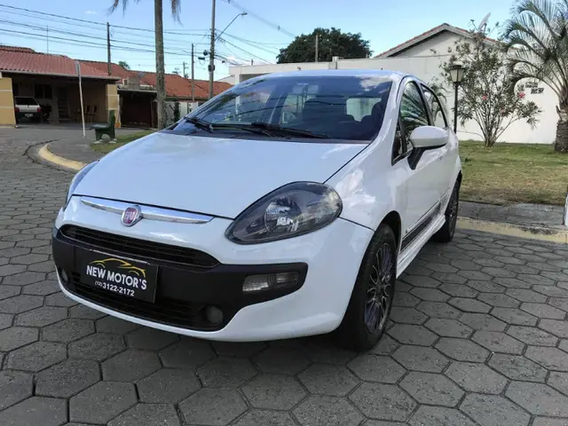 Carro Fiat Punto 2014 Sporting 1.8 16V (Flex)