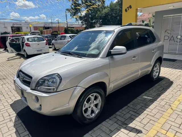 Carro Hyundai Tucson 2010 GL 2.0 16V