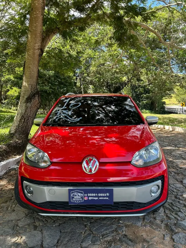 Carro Volkswagen Up! 2016 1.0 12v TSI E-Flex Cross