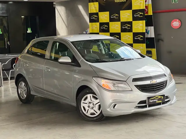 Carro Chevrolet Onix 2017 1.0 Joy SPE/4