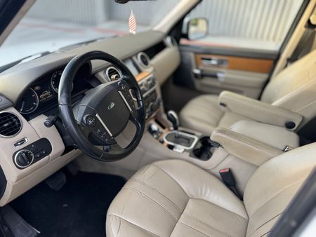 Discovery 4 4X4 HSE 3.0 V6 (7 lug.)