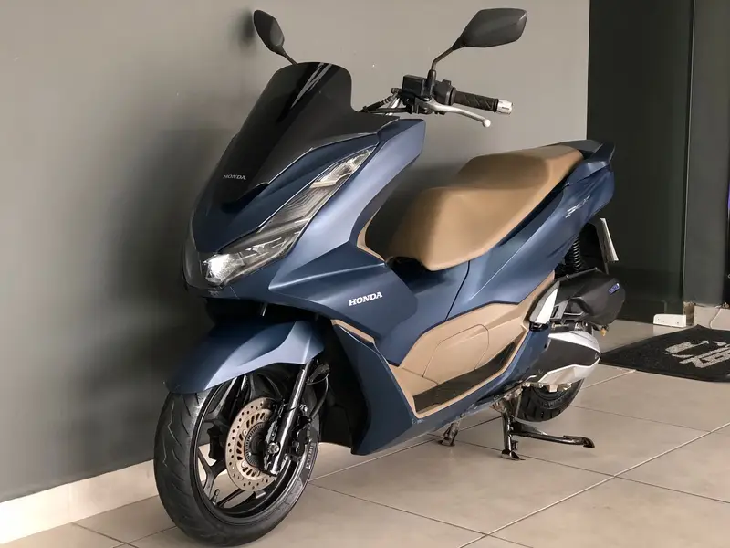 Honda PCX 160 DLX ABS