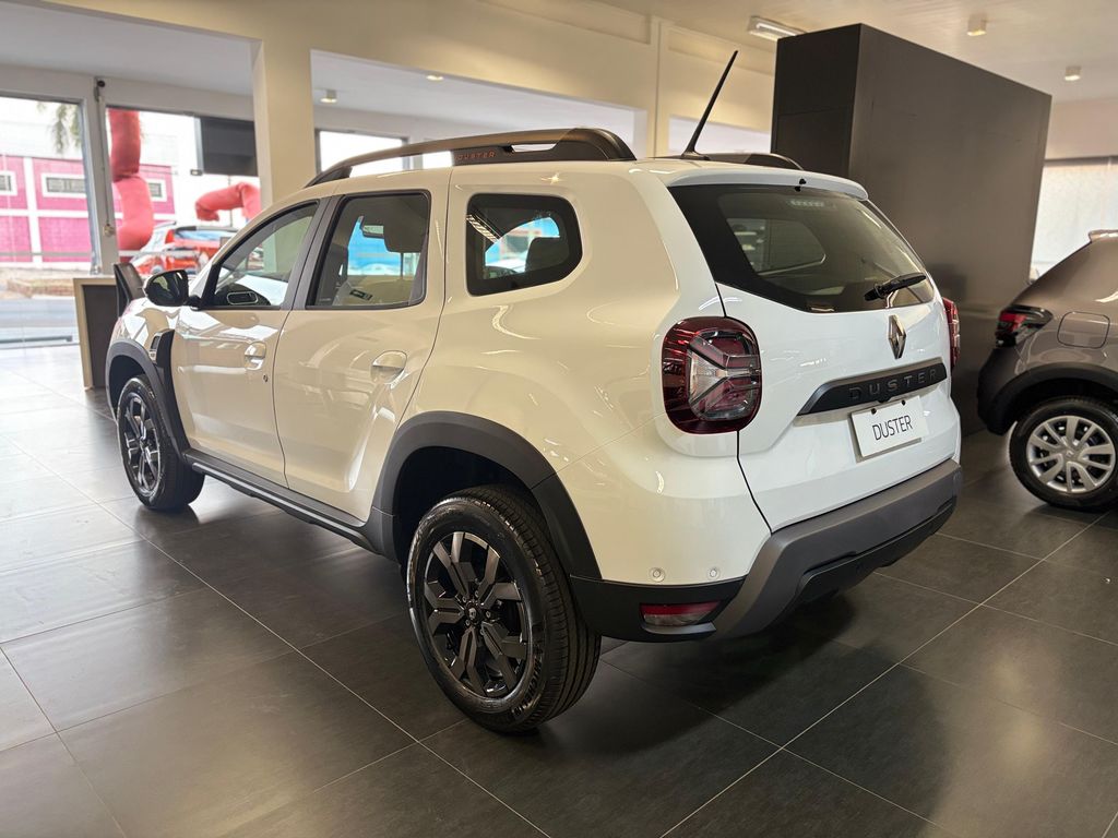 Duster Plus Iconic 1.6