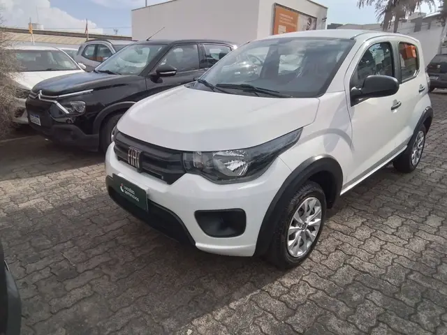 Carro Fiat Mobi 2024 Trekking 1.0