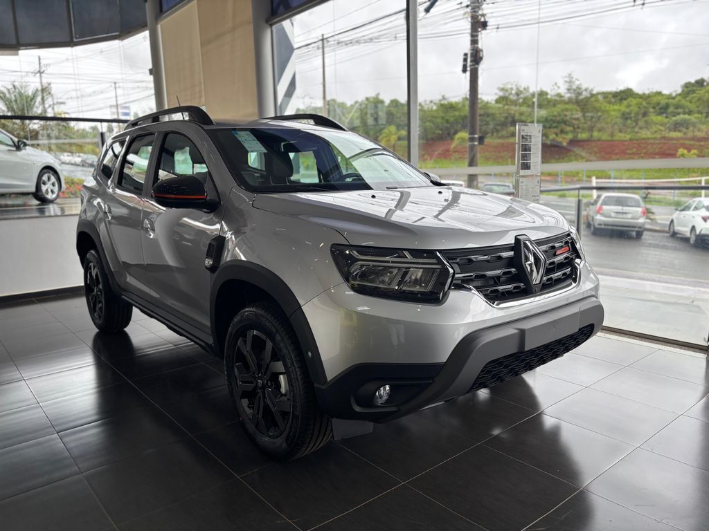 Duster Plus Iconic 1.6