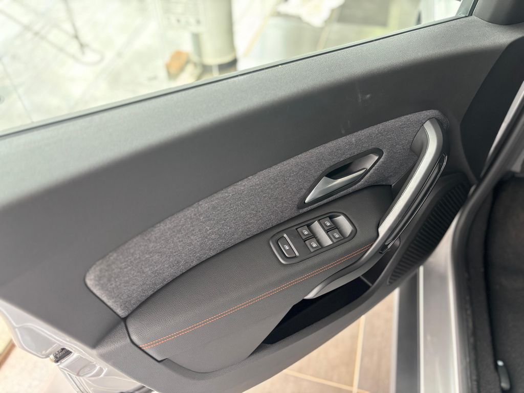 Duster Plus Iconic 1.6