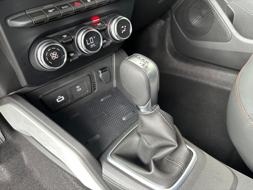 Duster Plus Iconic 1.6