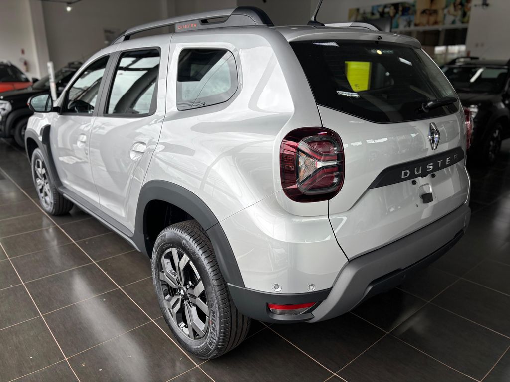 Duster Plus Iconic 1.6