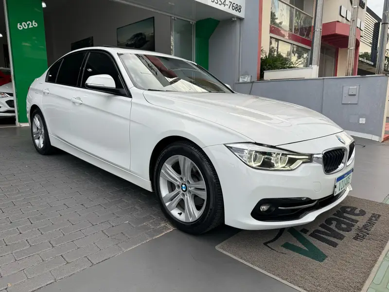 BMW 320i 320i Sport GP ActiveFlex