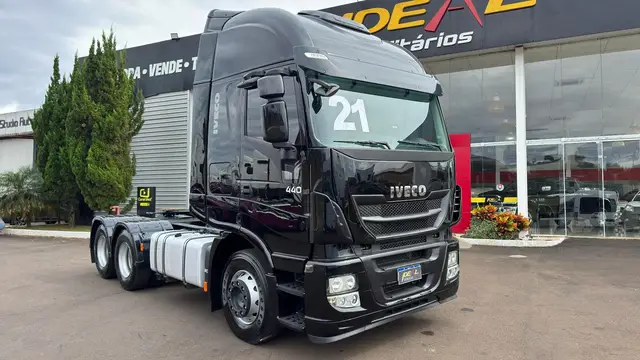 Carro Iveco Stralis Hi Way 2021 600-S44T 6x2 (diesel) (E5)