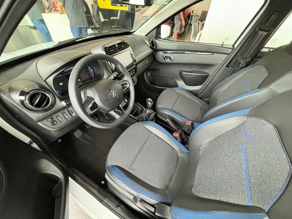 Kwid Intense 1.0