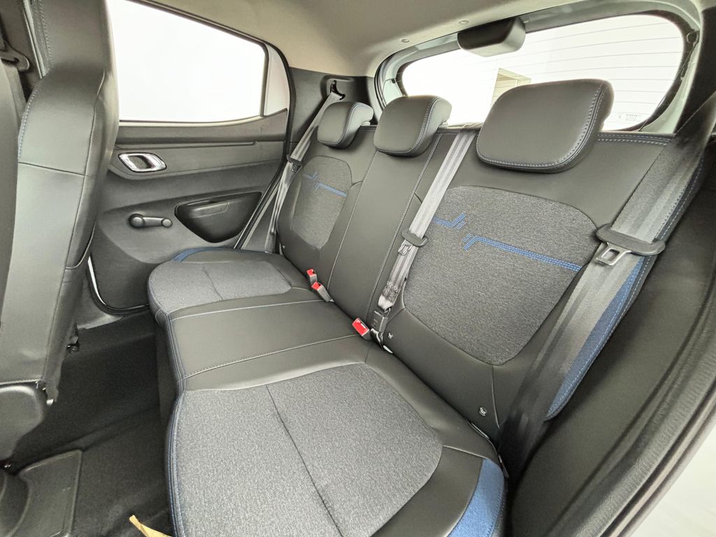 Kwid Intense 1.0