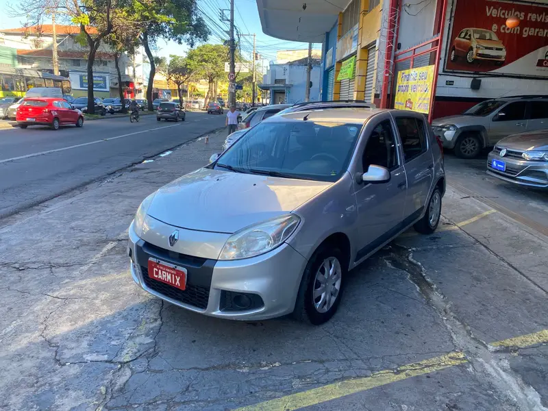 Renault Sandero Expression 1.0 16V (flex)