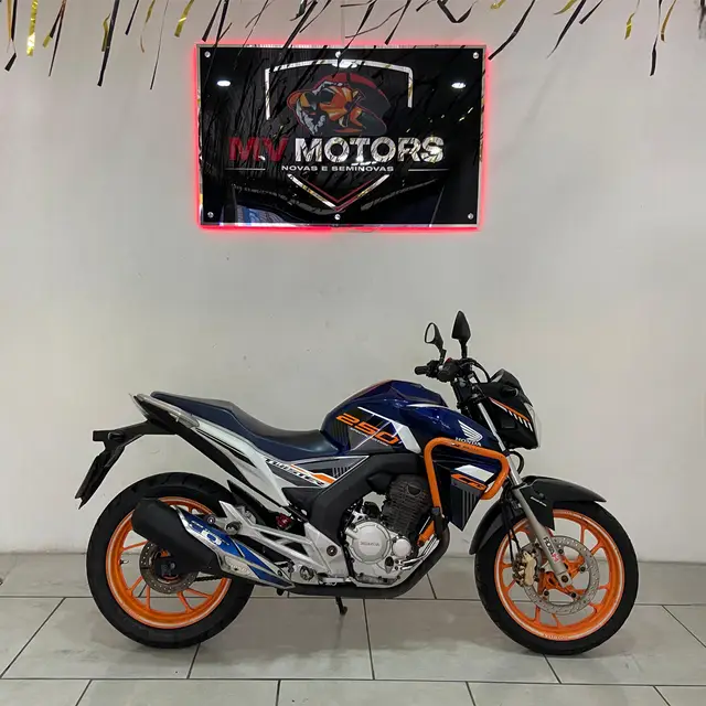 Moto Honda CB 250F Twister 2020 (ABS)