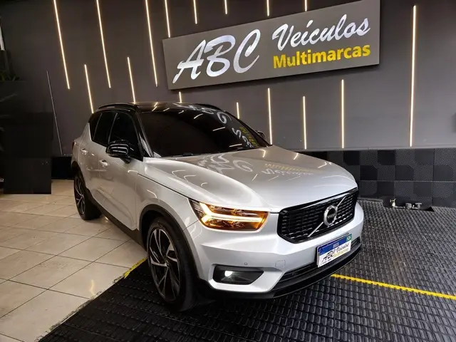 Carro Volvo XC40 R-Design 2019 XC40 2.0 T5 R-Design AWD