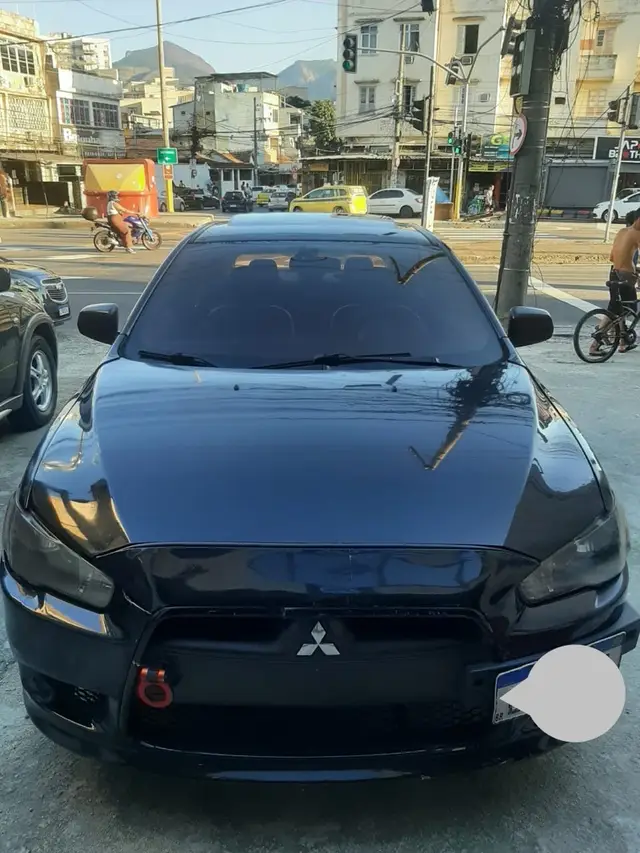 Carro Mitsubishi Lancer 2014 2.0 16V