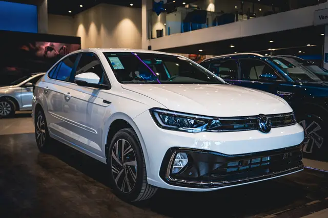 Carro Volkswagen Virtus 2025 Highline 1.0 200 TSI