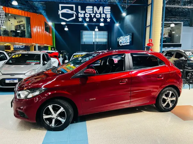 Carro Chevrolet Onix 2017 1.4 LTZ SPE/4