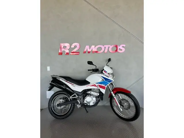 Carro Honda NX 4 Falcon 2015 400i