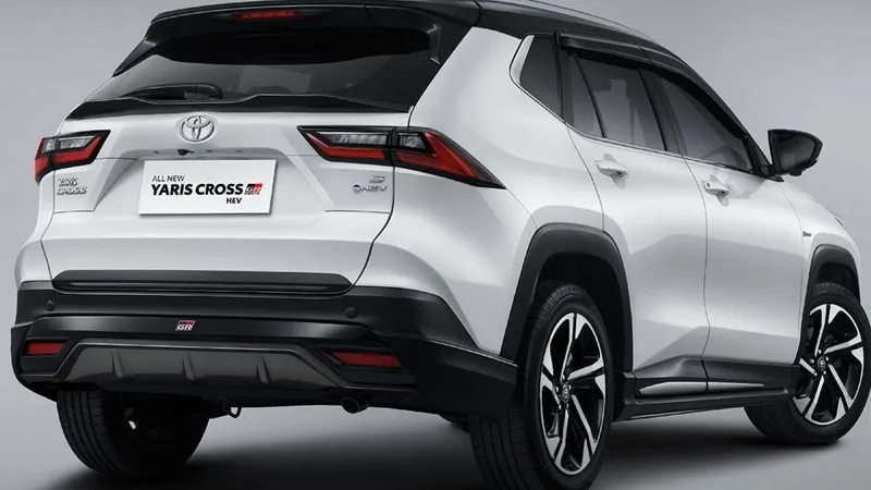 Toyota não muda os planos e Yaris Cross chegará esse ano mirando VW T-Cross