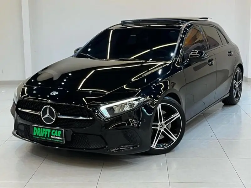 Mercedes-Benz A 250 2.0 Turbo A 250 Launch Edition