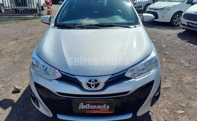 Carro Toyota Yaris 2019 1.5 XS CVT (Flex)