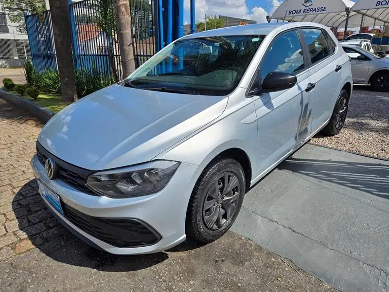 Volkswagen Polo Track 1.0 Flex 12V 5p