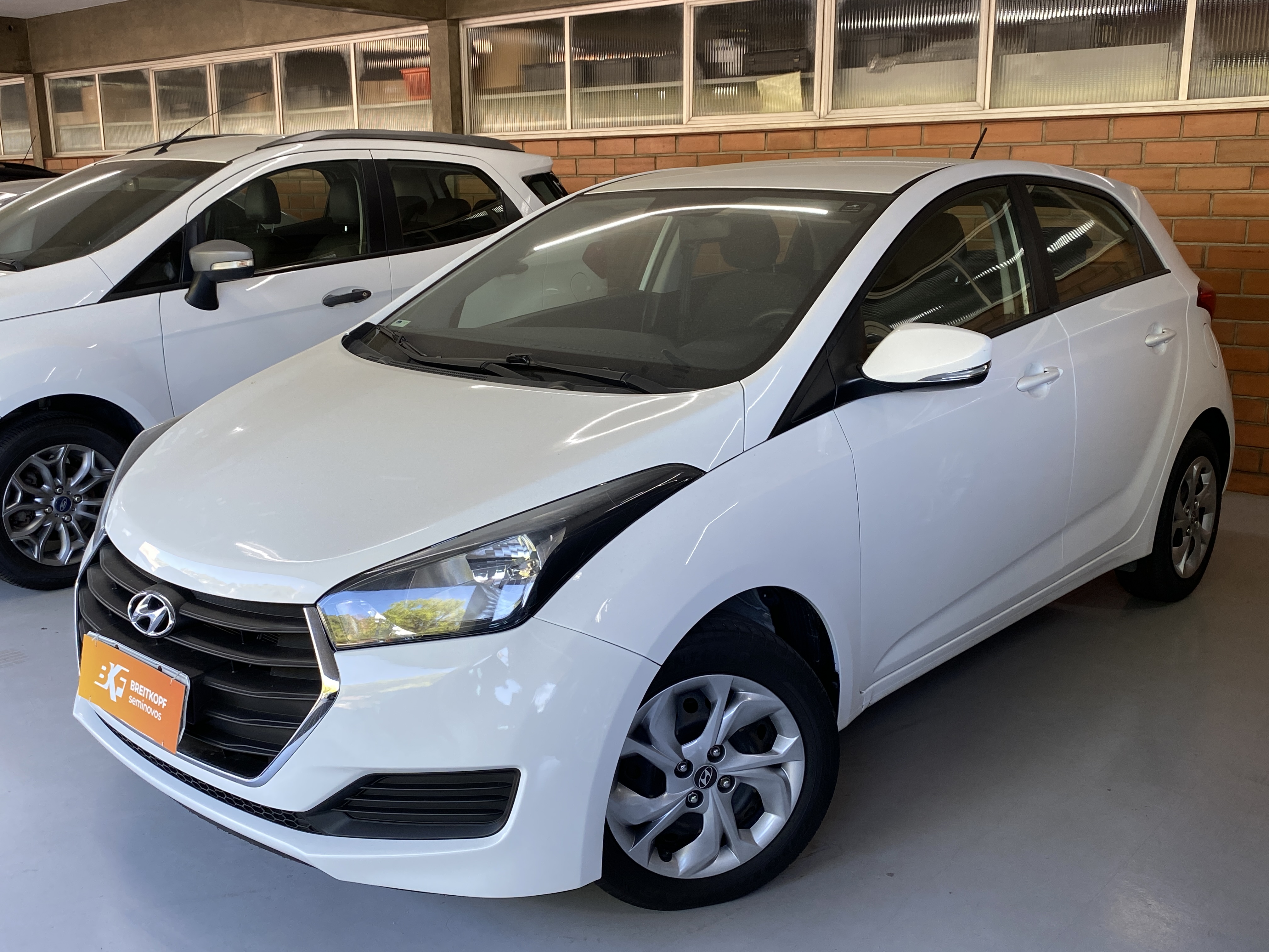 hyundai 1.0 comfort (flex)