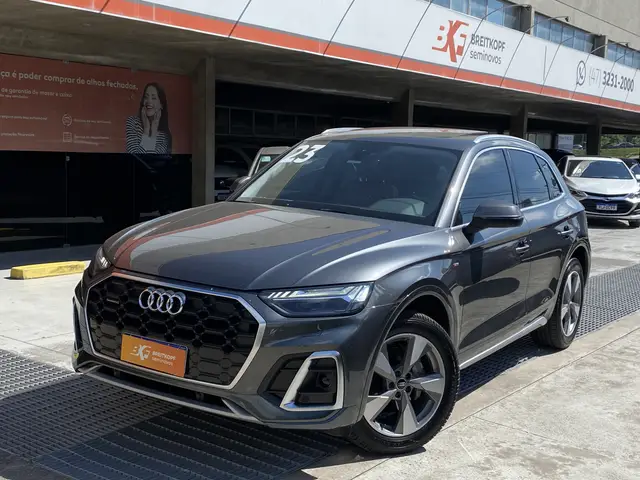 Carro Audi Q5 2023 S-line 2.0 TFSI quattro S tronic (Aut)