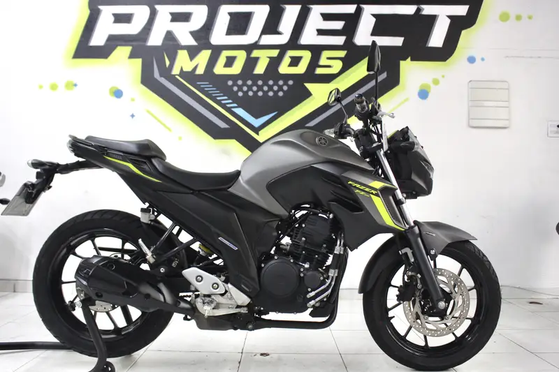 Yamaha Fazer FZ25 Flex