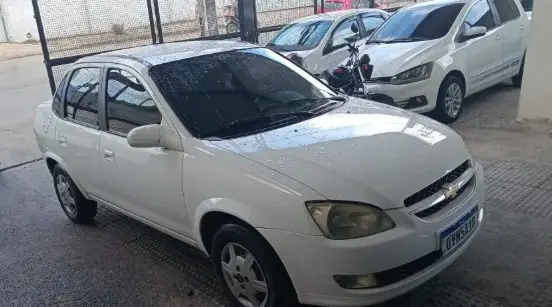 Chevrolet Classic LS 1.0 VHCE (Flex)
