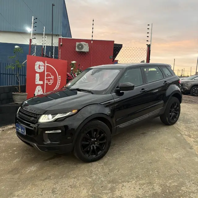 Carro Land Rover Range Rover Evoque 2017 2.0 SI4 SE 4WD