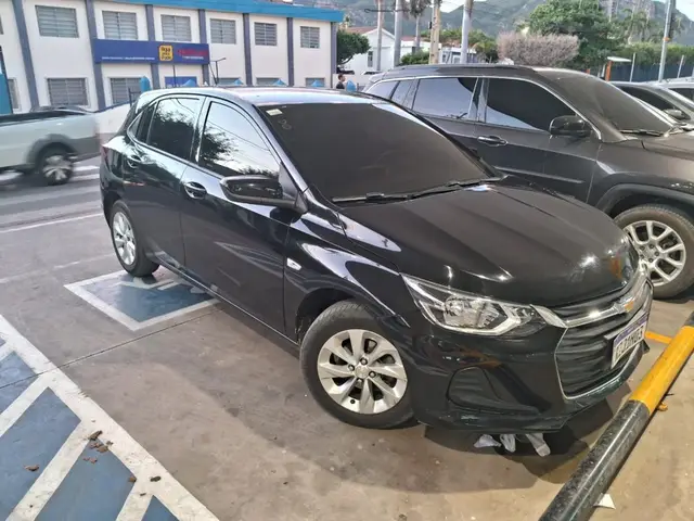Carro Chevrolet Onix 2022 LT 1.0