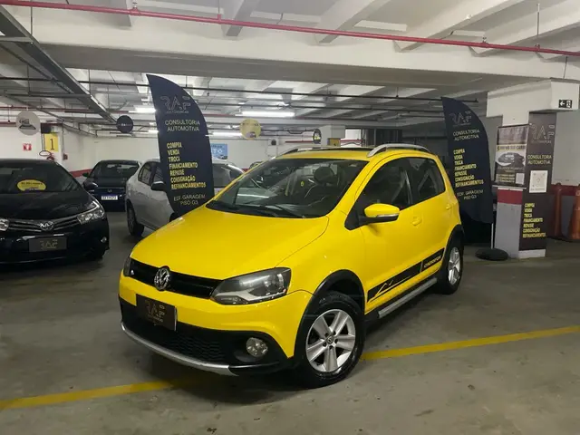 Carro Volkswagen CrossFox 2011 1.6 (Flex)
