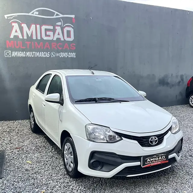 Carro Toyota Etios Sedan 2018 X 1.5 (Flex)
