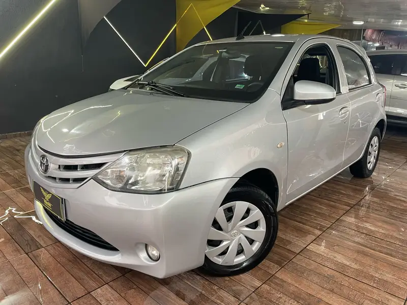 Toyota Etios X 1.3 (Flex)