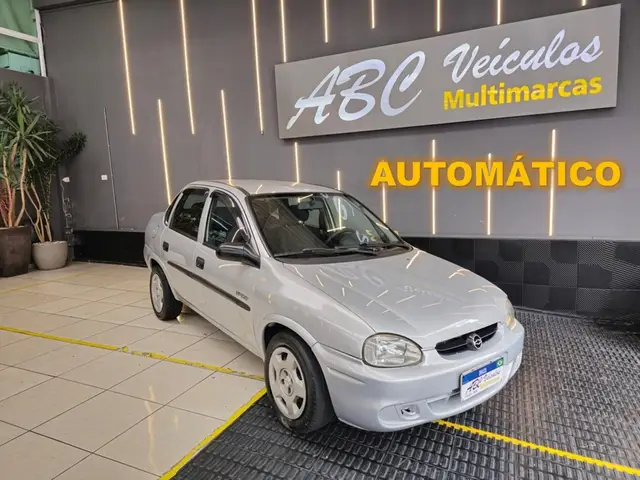 Carro Chevrolet Corsa Sedan 2005 Spirit 1.6MPFI VHC 8V Aut