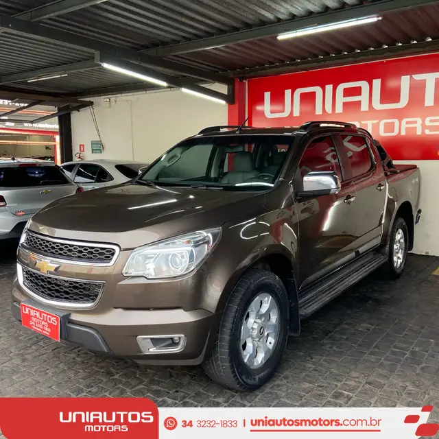 Carro Chevrolet S10 Cabine Dupla 2013 S10 2.8 CTDI LTZ 4WD (Cabine Dupla) (Aut)